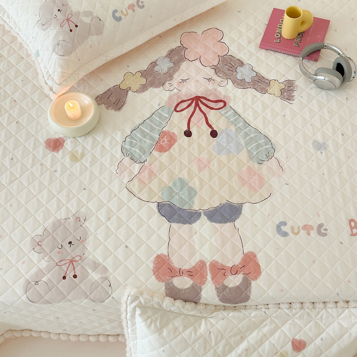 91家纺网 家纺一手货源 找家纺 漫调家纺 2025新款全棉磨毛大版卡通床盖套件 小公主