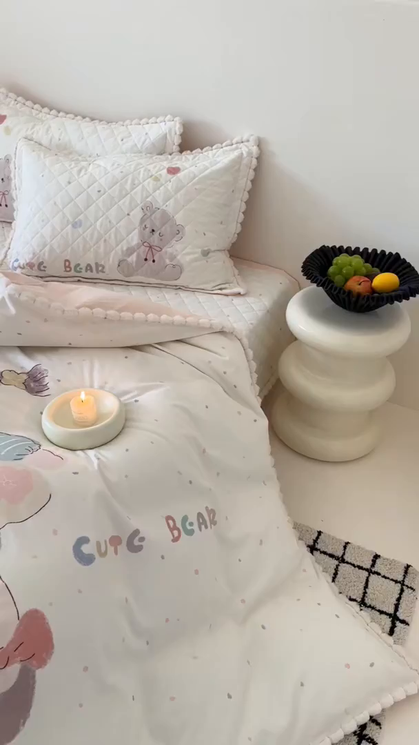 91家纺网 家纺一手货源 找家纺 漫调家纺 2025新款全棉磨毛大版卡通床盖套件 小公主