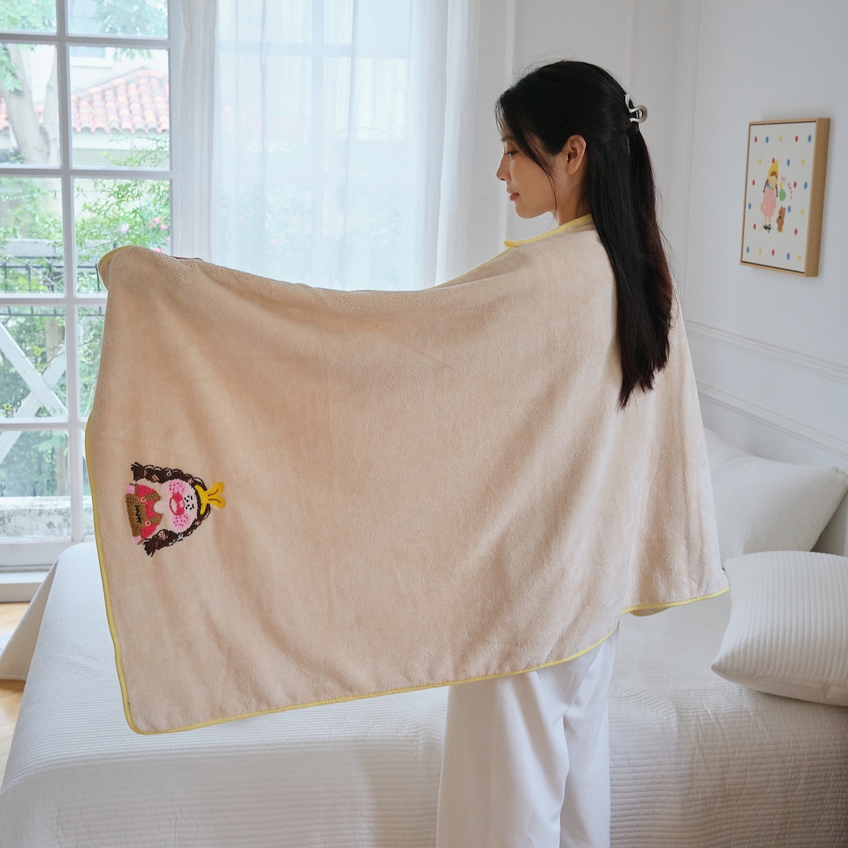 91家纺网 家纺一手货源 找家纺 沐瑟家纺 2025新款亲肤柔软珊瑚绒毛巾浴巾-富婆系列 富婆-米色 70*140cm浴巾/条