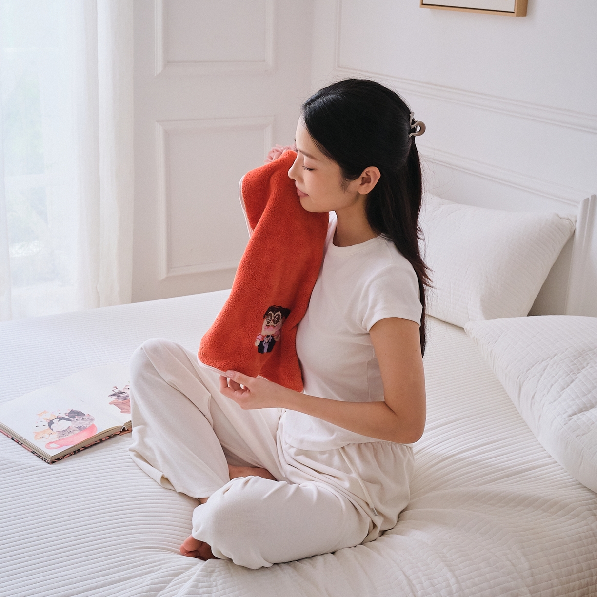 91家纺网 家纺一手货源 找家纺 沐瑟家纺 2025新款亲肤柔软珊瑚绒毛巾浴巾-富婆系列 富婆-桔红 40*80cm毛巾/条