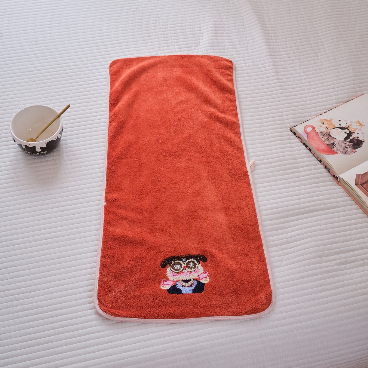 91家纺网 家纺一手货源 找家纺 沐瑟家纺 2025新款亲肤柔软珊瑚绒毛巾浴巾-富婆系列 富婆-桔红 70*140cm浴巾/条