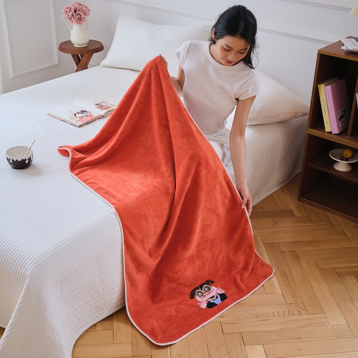 91家纺网 家纺一手货源 找家纺 沐瑟家纺 2025新款亲肤柔软珊瑚绒毛巾浴巾-富婆系列 富婆-桔红 40*80cm毛巾/条