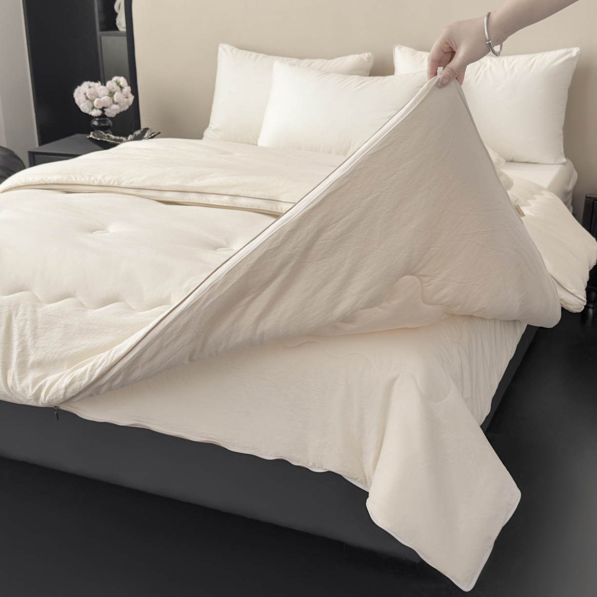 91家纺网 家纺一手货源 找家纺 蓝雀翎 2025新款10%针织糯糯棉大豆子母被被子被芯 白色