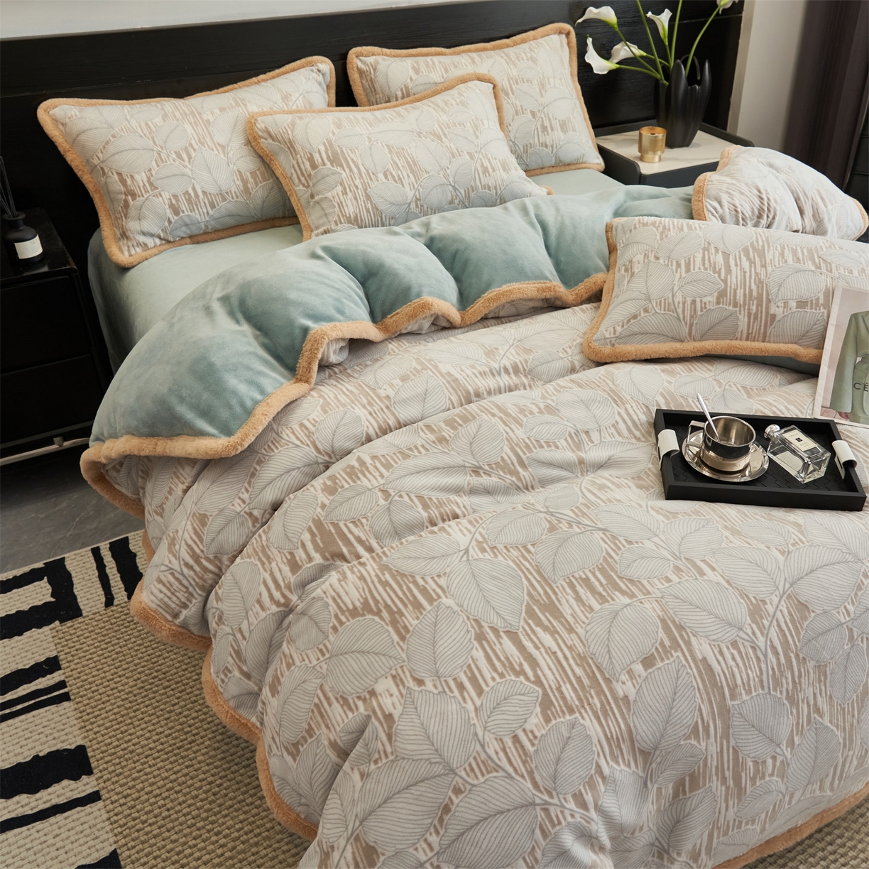 91家纺网 家纺一手货源 找家纺 金鹰 2025新款A类雕花牛奶绒烂花兔毛包边四件套 仲夏晨歌