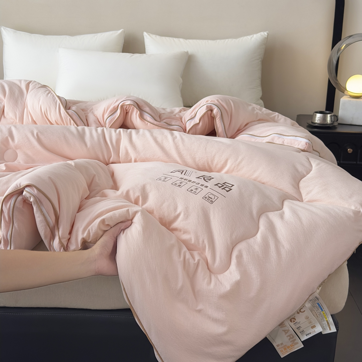 91家纺网 家纺一手货源 找家纺 蓝雀翎 2025新款10%针织糯糯棉大豆子母被被子被芯 粉色