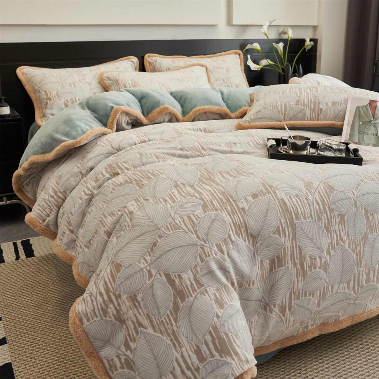 91家纺网 家纺一手货源 找家纺 金鹰 2025新款A类雕花牛奶绒烂花兔毛包边四件套 仲夏晨歌