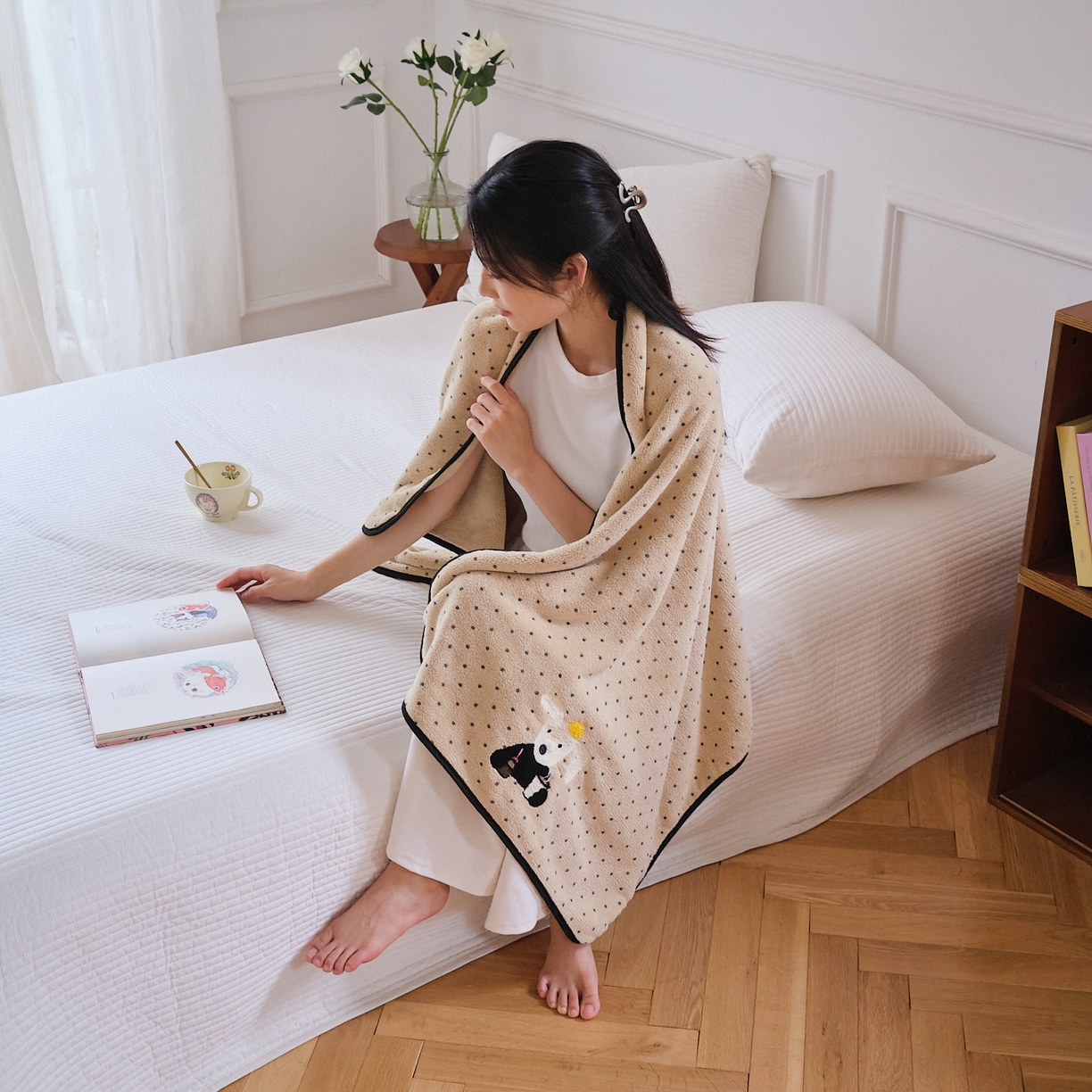 91家纺网 家纺一手货源 找家纺 沐瑟家纺 2025新款亲肤柔软珊瑚绒毛巾浴巾-点点动物系列 点点动物-咖啡狗 70*140cm浴巾/条