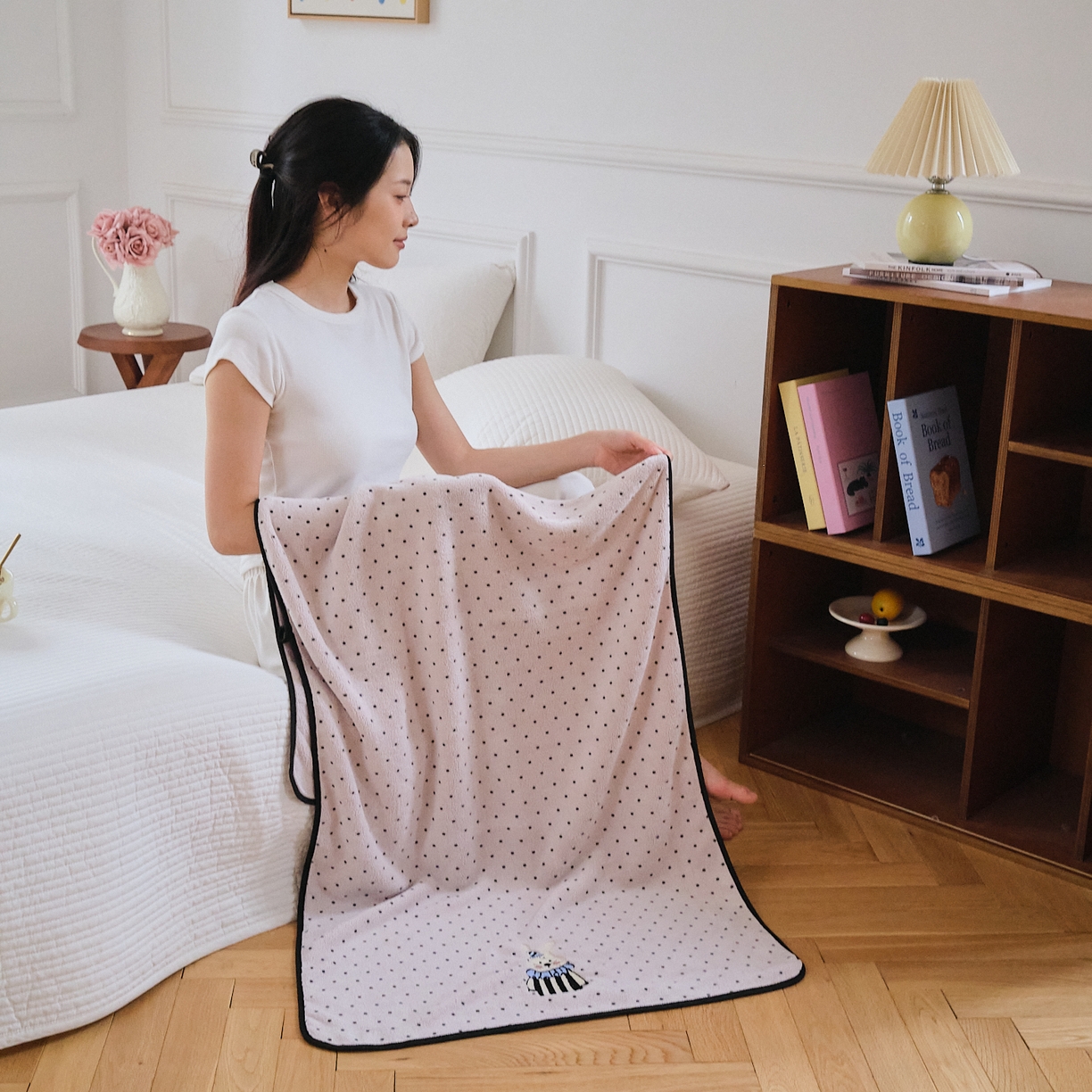 91家纺网 家纺一手货源 找家纺 （总）沐瑟家纺 2025新款亲肤柔软珊瑚绒毛巾浴巾-点点动物系列