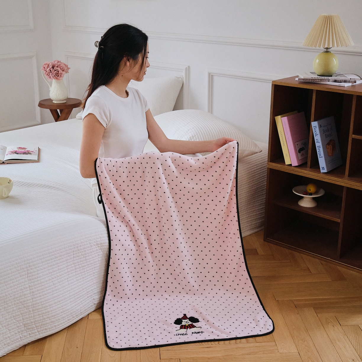 91家纺网 家纺一手货源 找家纺 沐瑟家纺 2025新款亲肤柔软珊瑚绒毛巾浴巾-点点动物系列 点点动物-粉红小狗 70*140cm浴巾/条