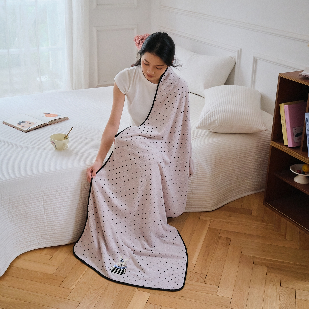 91家纺网 家纺一手货源 找家纺 （总）沐瑟家纺 2025新款亲肤柔软珊瑚绒毛巾浴巾-点点动物系列