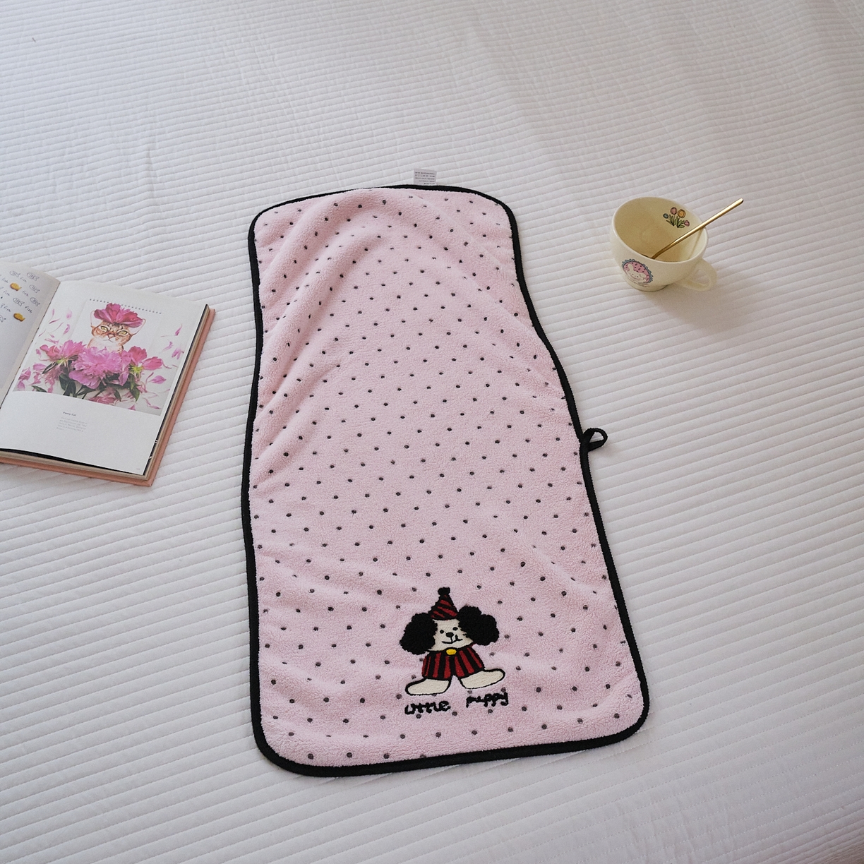 91家纺网 家纺一手货源 找家纺 沐瑟家纺 2025新款亲肤柔软珊瑚绒毛巾浴巾-点点动物系列 点点动物-粉红小狗 70*140cm浴巾/条