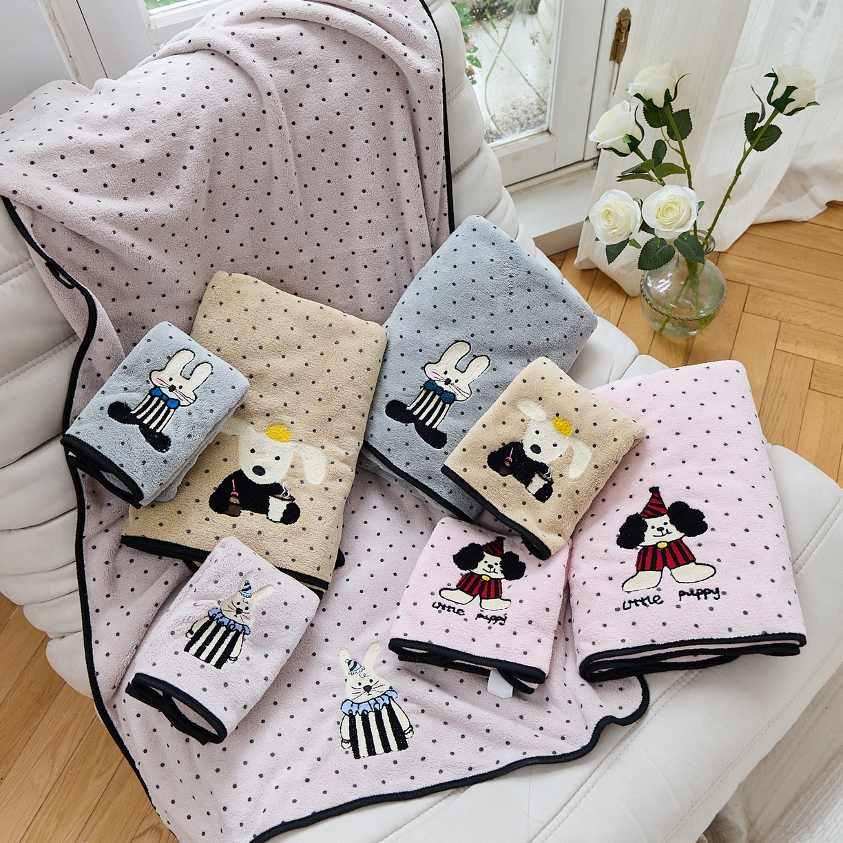 91家纺网 家纺一手货源 找家纺 沐瑟家纺 2025新款亲肤柔软珊瑚绒毛巾浴巾-点点动物系列 组合 70*140cm浴巾/条