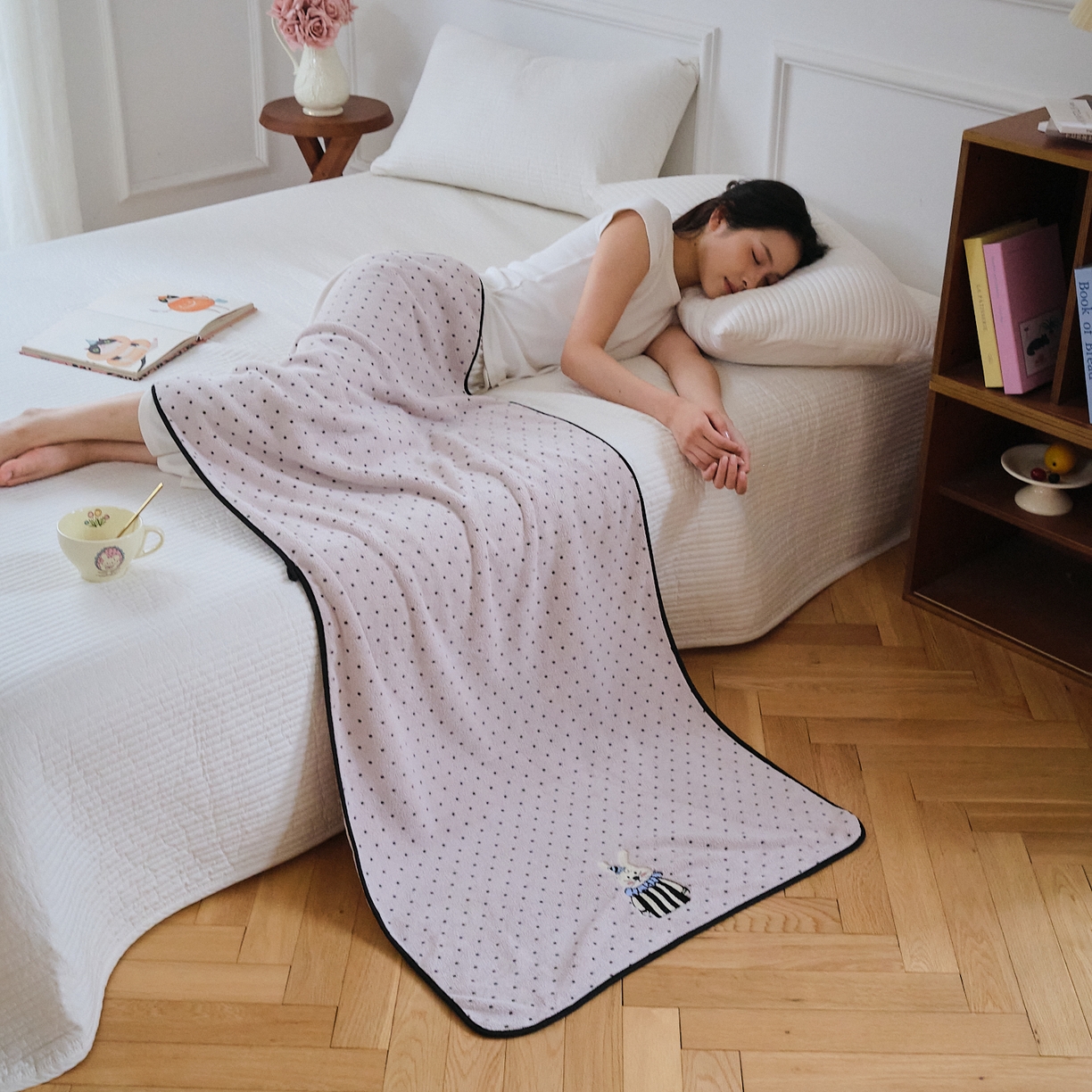 91家纺网 家纺一手货源 找家纺 沐瑟家纺 2025新款亲肤柔软珊瑚绒毛巾浴巾-点点动物系列 点点动物-粉红兔 35*75cm毛巾/条