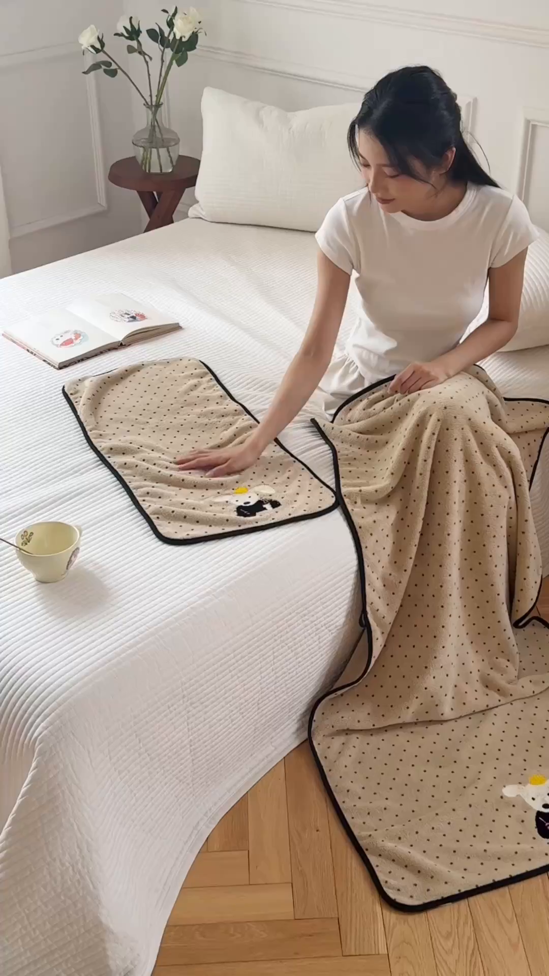 91家纺网 家纺一手货源 找家纺 沐瑟家纺 2025新款亲肤柔软珊瑚绒毛巾浴巾-点点动物系列 点点动物-咖啡狗 70*140cm浴巾/条