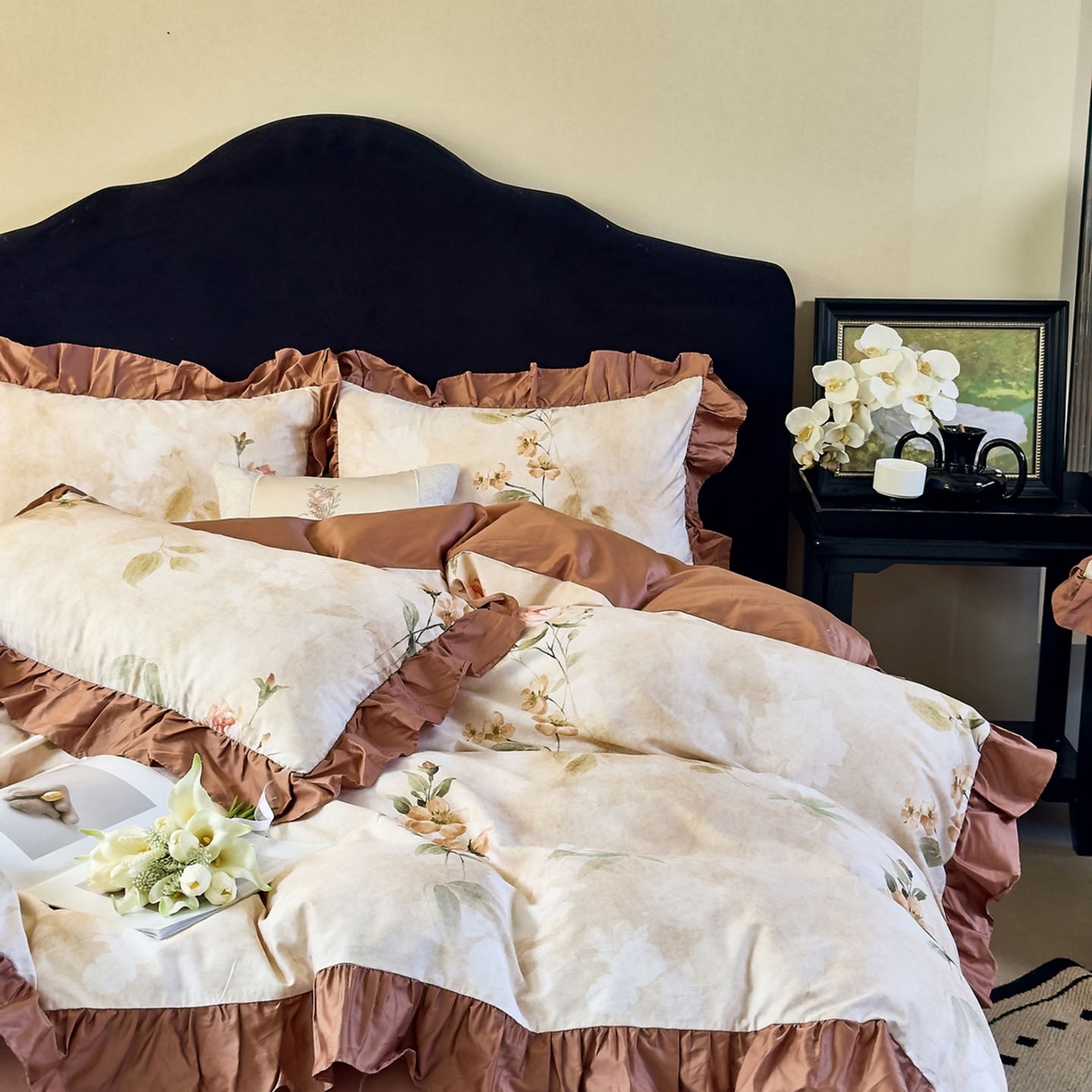 91家纺网 家纺一手货源 找家纺 由丽家纺 2025新款法式全棉贡缎花边款数码印花四件套（控价券后299起） 希贝尔