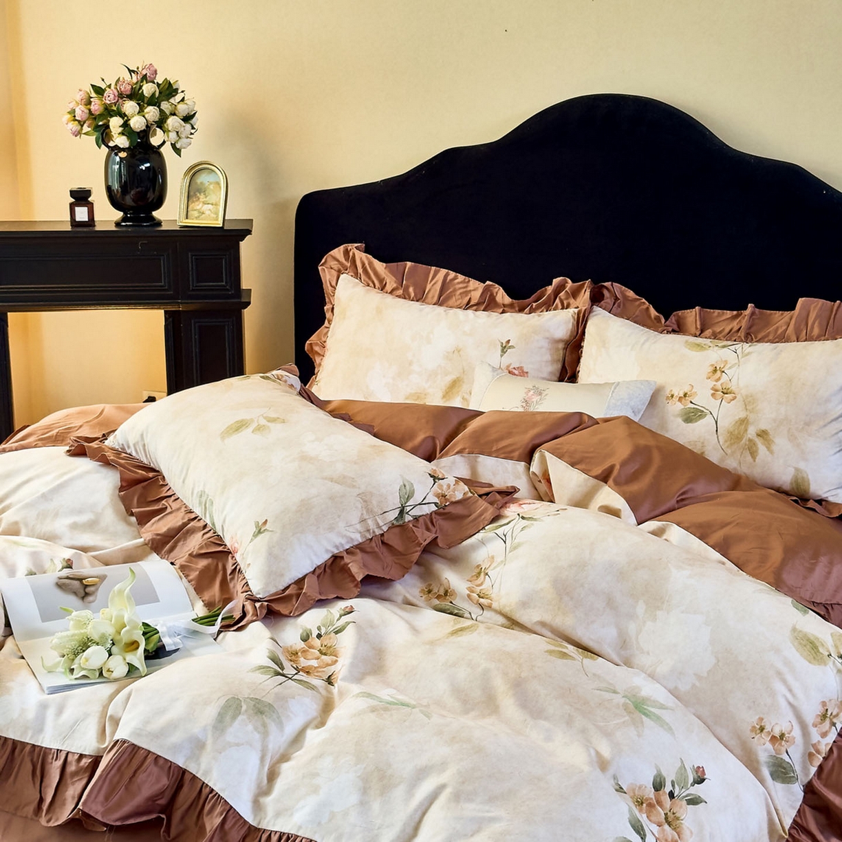 91家纺网 家纺一手货源 找家纺 由丽家纺 2025新款法式全棉贡缎花边款数码印花四件套（控价券后299起） 希贝尔