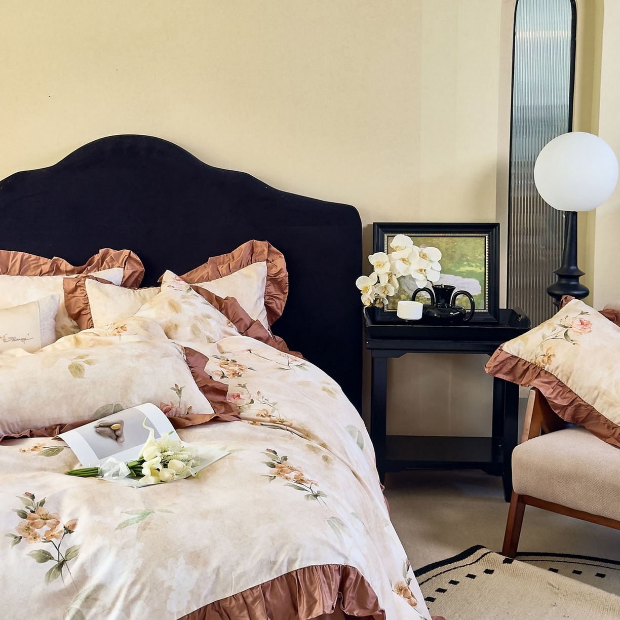 91家纺网 家纺一手货源 找家纺 由丽家纺 2025新款法式全棉贡缎花边款数码印花四件套（控价券后299起） 希贝尔