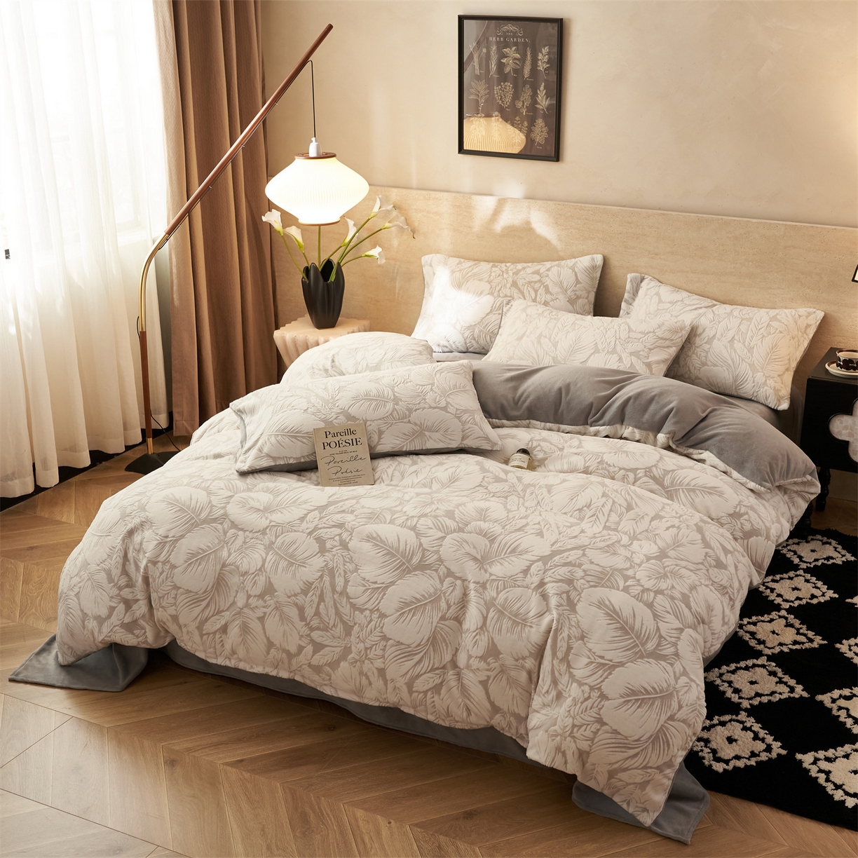 91家纺网 家纺一手货源 找家纺 金鹰 2025新款雕花烂花牛奶绒四件套 叶影