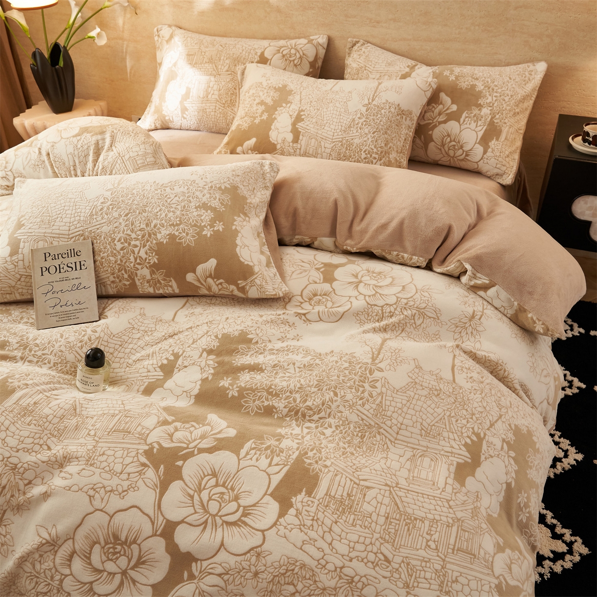 91家纺网 家纺一手货源 找家纺 金鹰 2025新款雕花烂花牛奶绒四件套 梦回唐朝