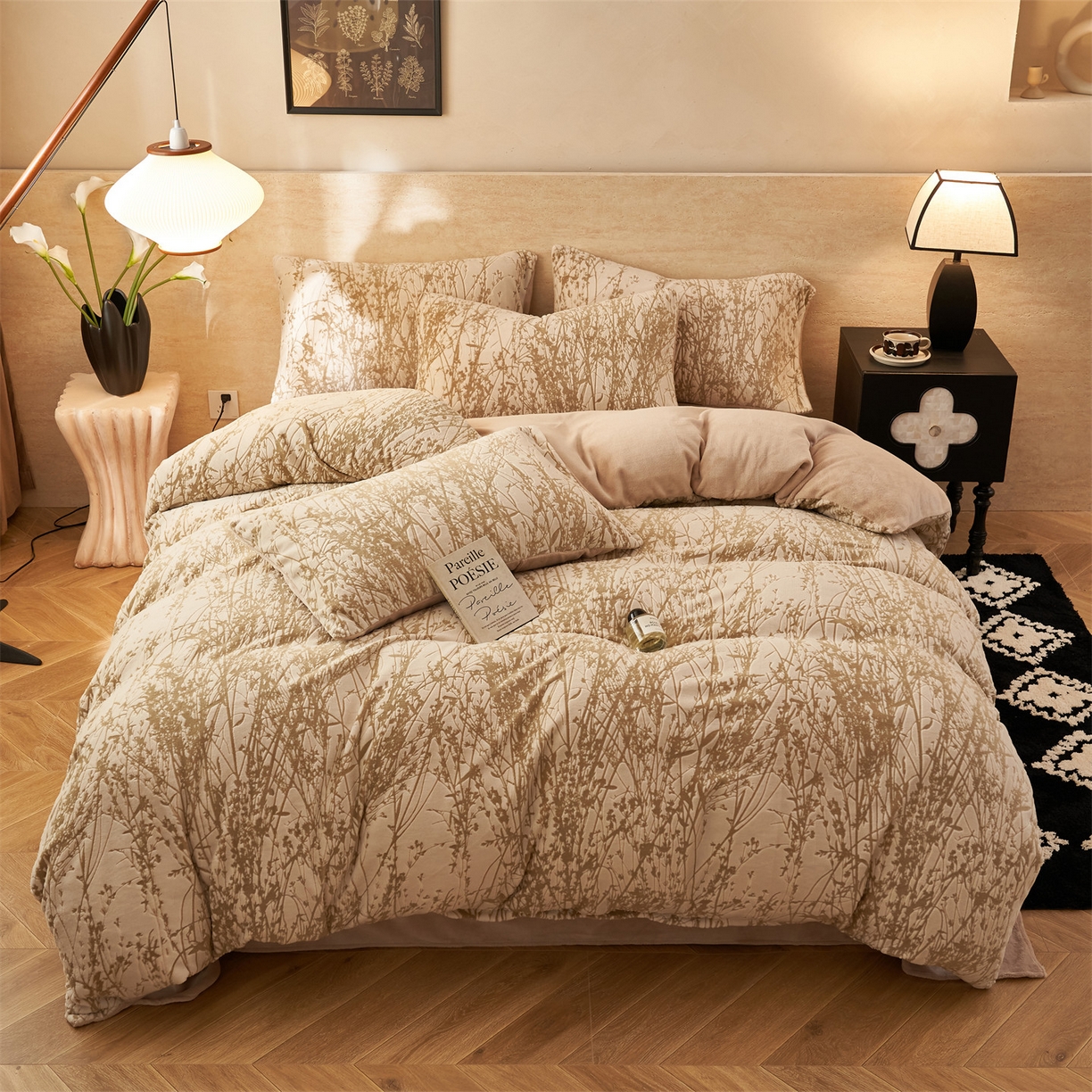 91家纺网 家纺一手货源 找家纺 金鹰 2025新款雕花烂花牛奶绒四件套 爱丽丝