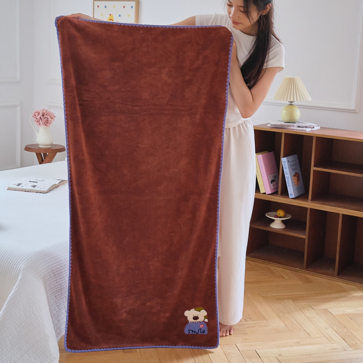 91家纺网 家纺一手货源 找家纺 （总）沐瑟家纺 2025新款亲肤柔软珊瑚绒毛巾浴巾-呆呆熊系列