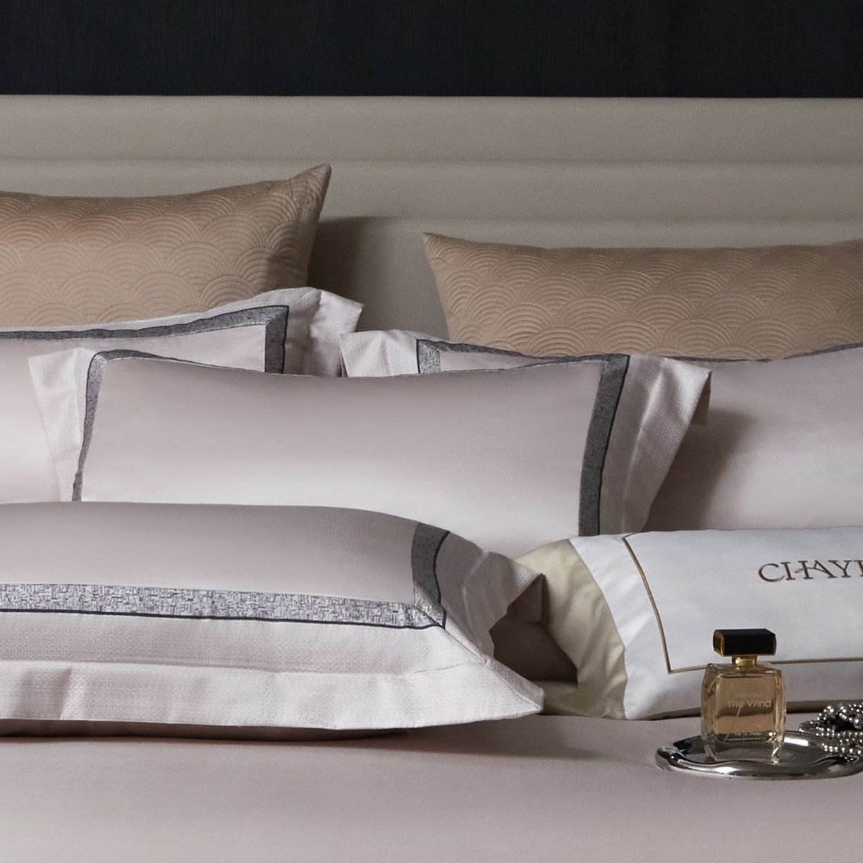 91家纺网 家纺一手货源 找家纺 （总）JUICY 橘滋家纺 2025新款高定鎏金高精密拼角系列四件套