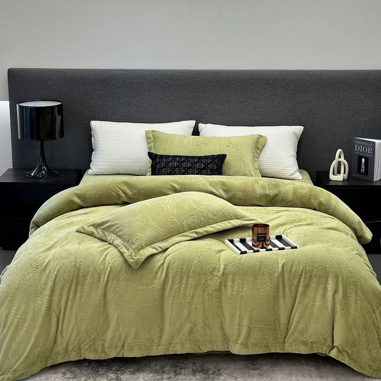 91家纺网 家纺一手货源 找家纺 （总）JUICY 橘滋家纺 2025新款高级简约立体提花浮雕牛奶绒系列四件套