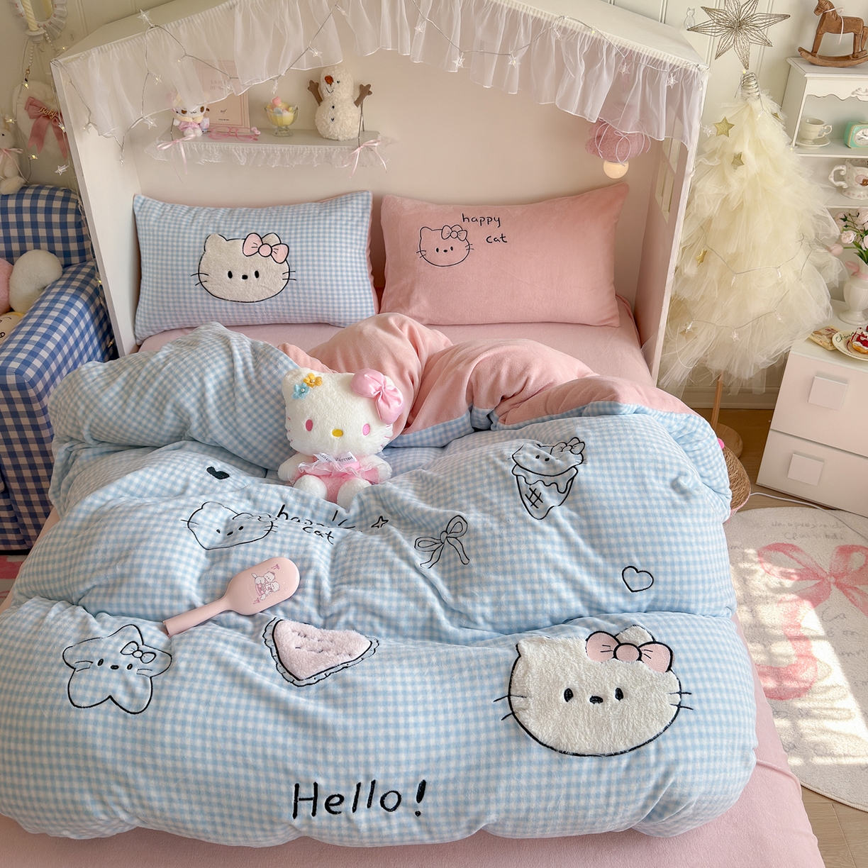 91家纺网 家纺一手货源 找家纺 罗亿家纺 2025新款A类兔毛贴布绣刺绣牛奶绒四件套-小红书推荐(提供买家秀) 小猫冰激凌