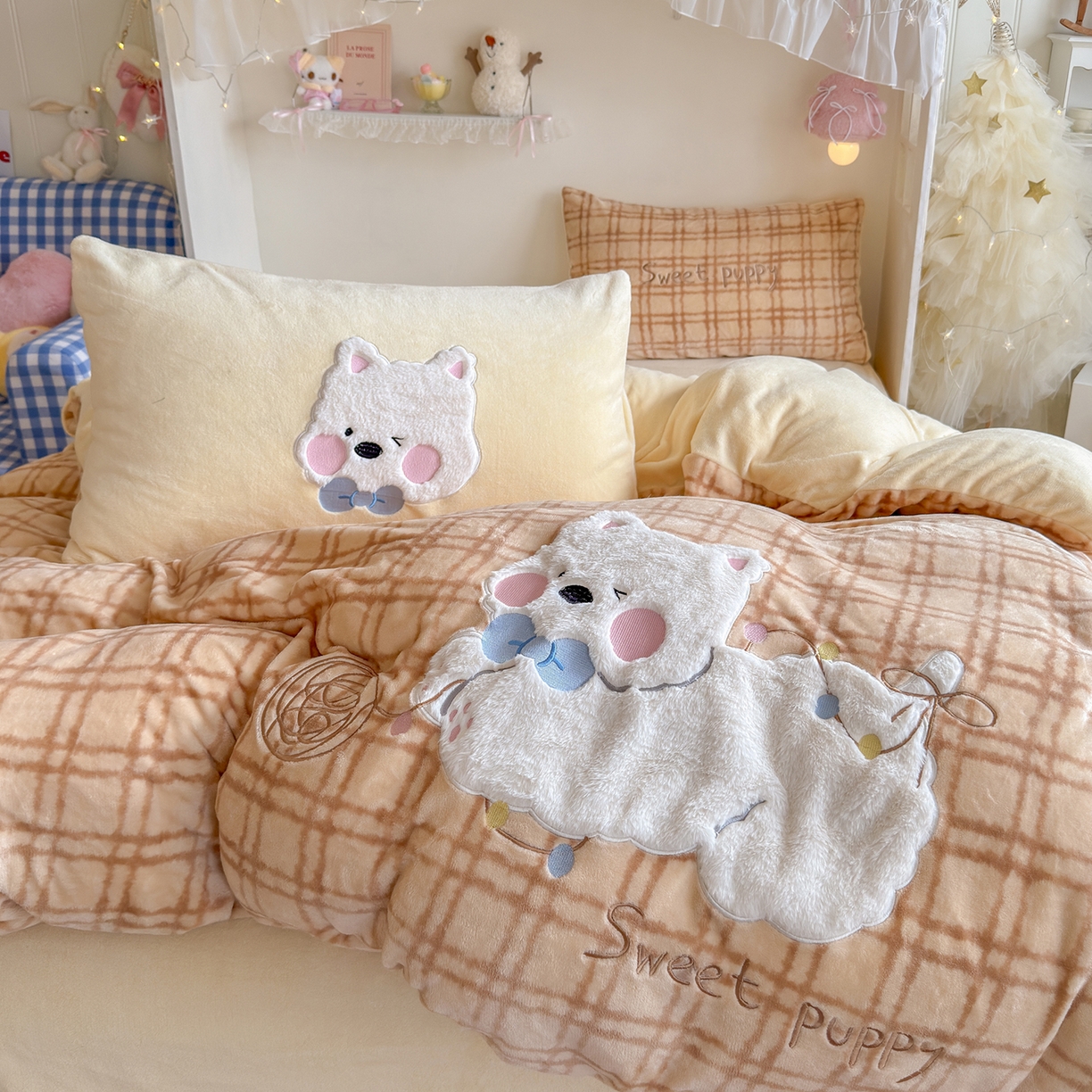 91家纺网 家纺一手货源 找家纺 罗亿家纺 2025新款A类兔毛贴布绣刺绣牛奶绒四件套-小红书推荐(提供买家秀) 毛线球西高地