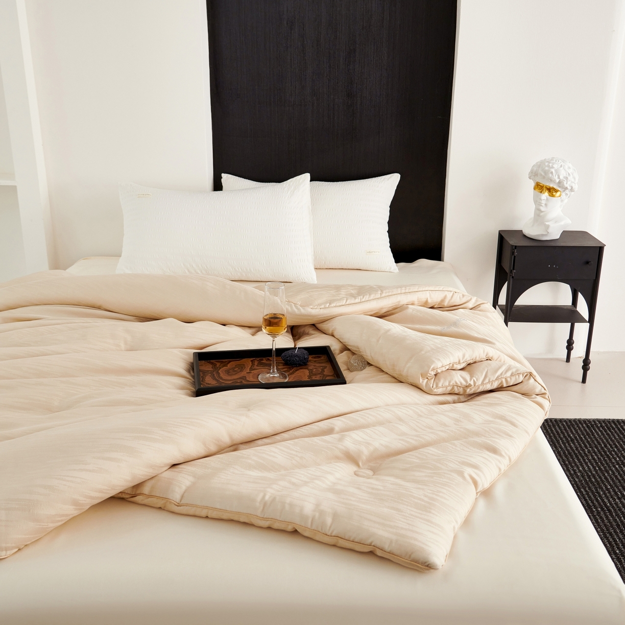 91家纺网 家纺一手货源 找家纺 CINNY馨宜 2025新款60S木本提花大豆被大豆纤维春秋被冬被子被芯 金色