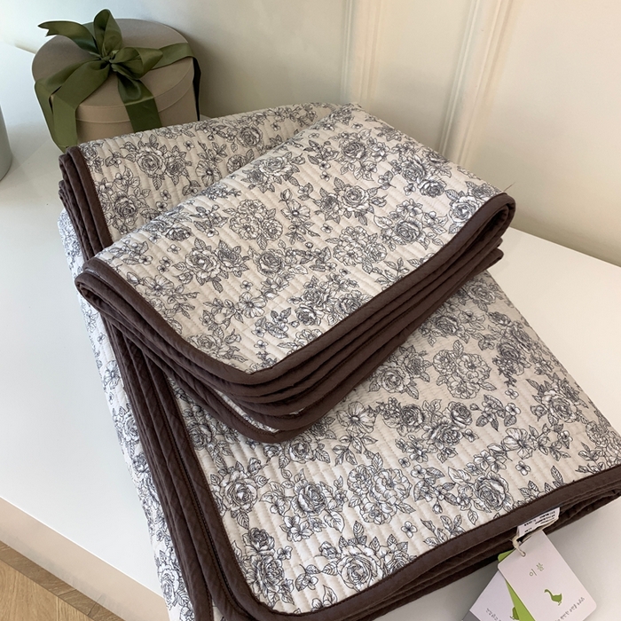 91家纺网 家纺一手货源 找家纺 汇庭 2025秋冬新款·全棉床盖三件套 安莉庄园