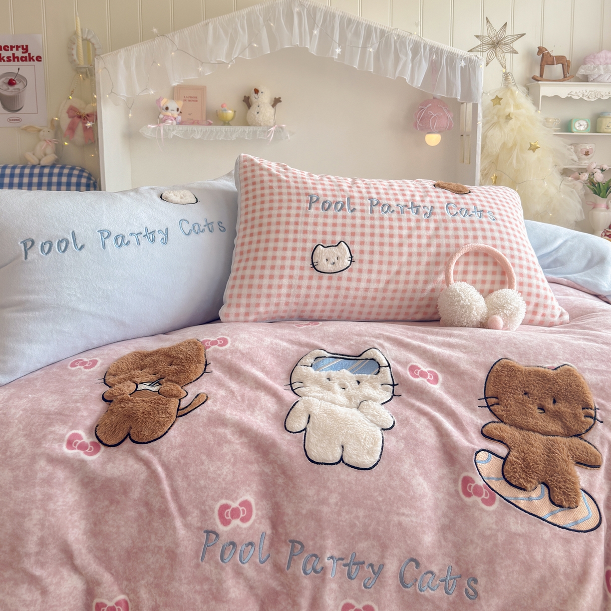 91家纺网 家纺一手货源 找家纺 罗亿家纺 2025新款A类兔毛贴布绣刺绣牛奶绒四件套-小红书推荐(提供买家秀) 三小只