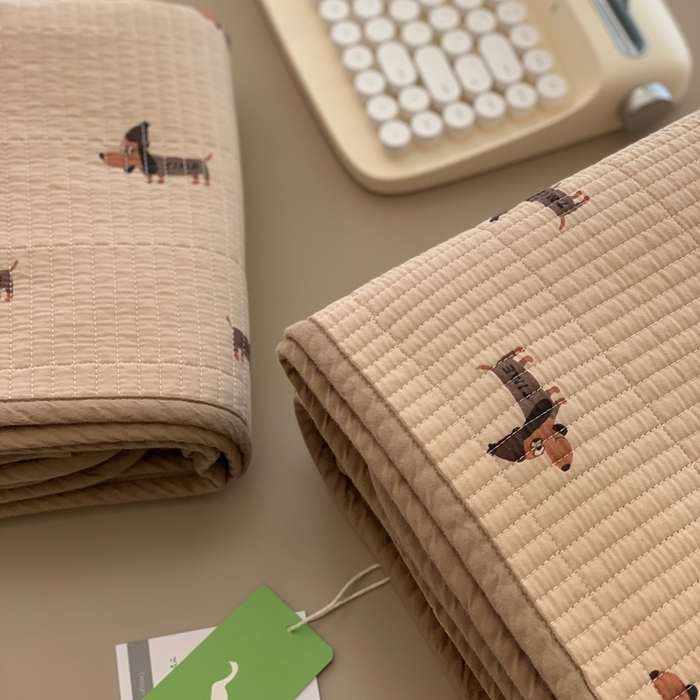 91家纺网 家纺一手货源 找家纺 汇庭 2025秋冬新款·全棉床盖三件套 班尼狗