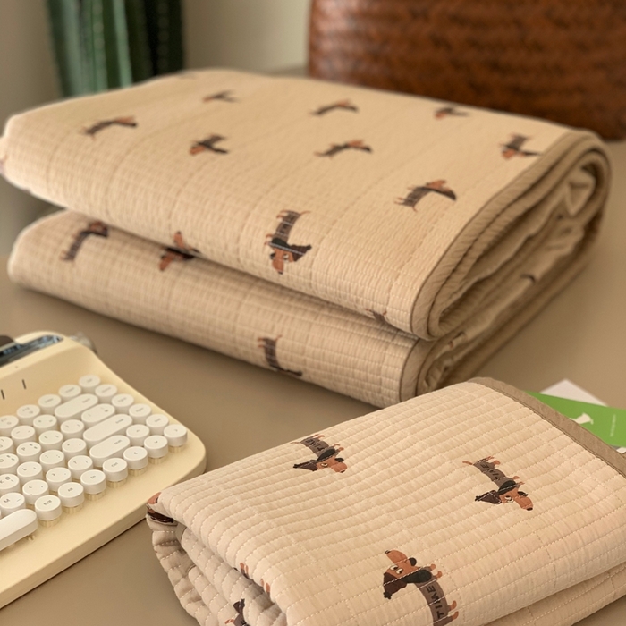 91家纺网 家纺一手货源 找家纺 汇庭 2025秋冬新款·全棉床盖三件套 班尼狗