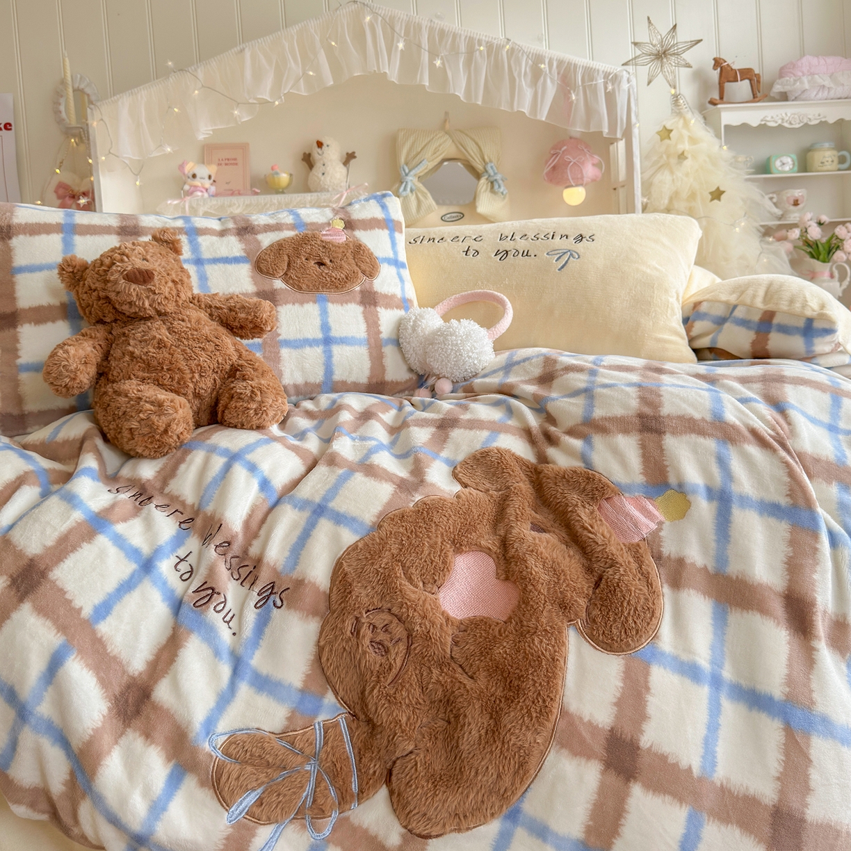 91家纺网 家纺一手货源 找家纺 罗亿家纺 2025新款A类兔毛贴布绣刺绣牛奶绒四件套-小红书推荐(提供买家秀) 帽子puppy