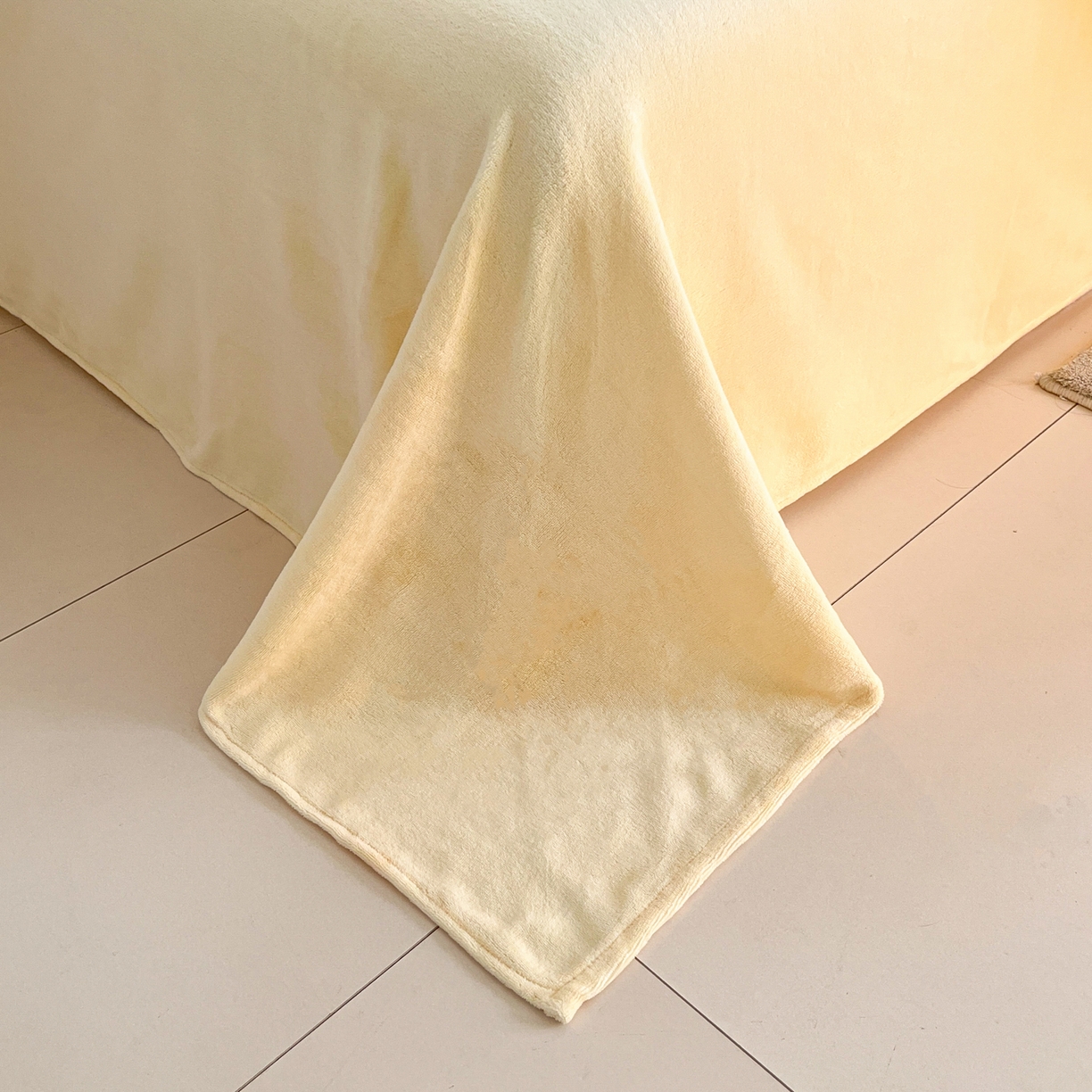 91家纺网 家纺一手货源 找家纺 如一 2025新款卡通毛巾绣系列牛奶绒四件套第三批 樱桃黑猫