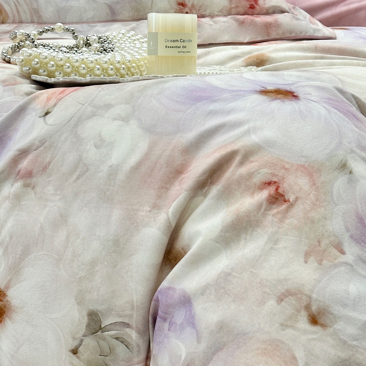 91家纺网 家纺一手货源 找家纺 JUICY 橘滋家纺 2025新款柔美治愈系磨毛宝宝绒系列四件套 一亩花棠