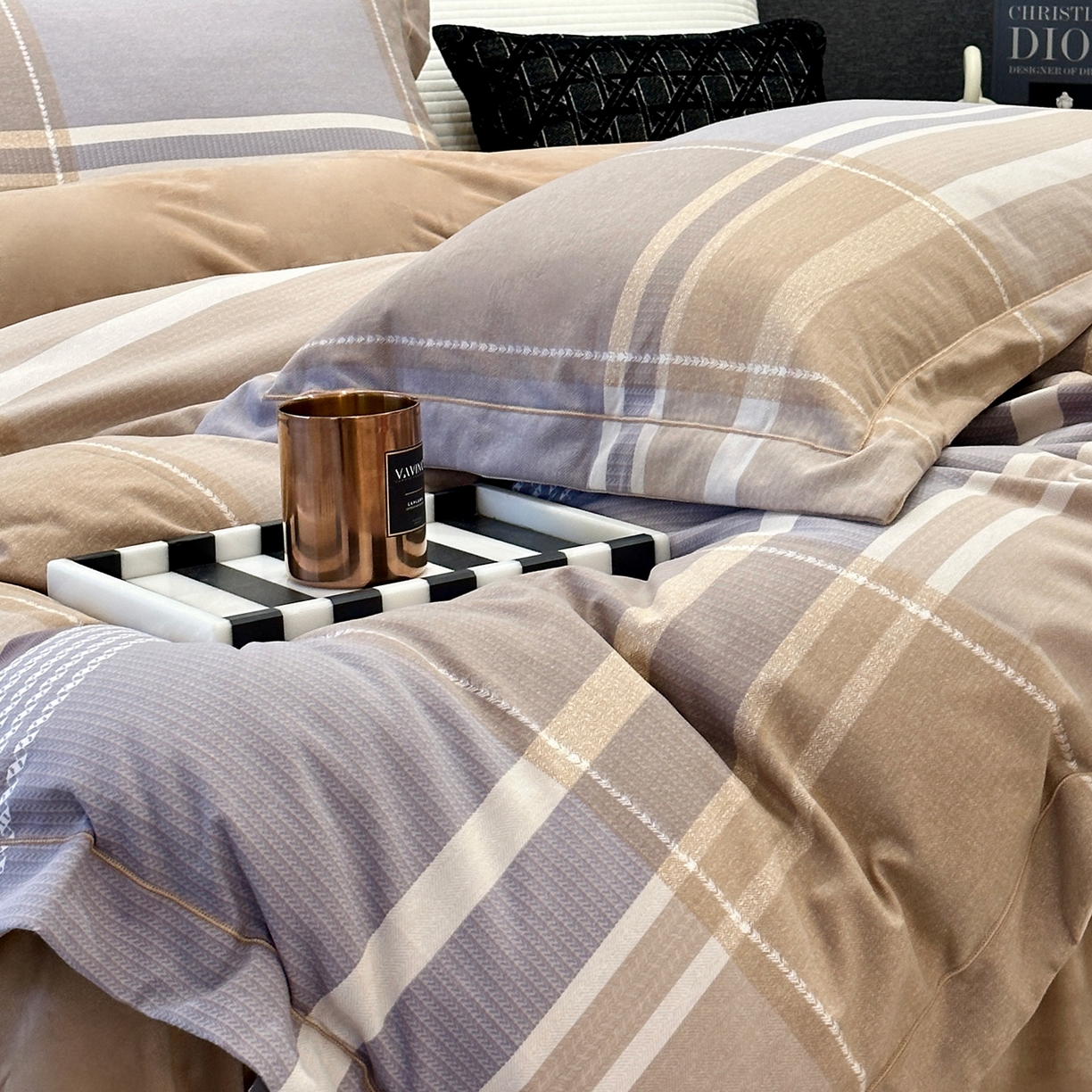 91家纺网 家纺一手货源 找家纺 JUICY 橘滋家纺 2025新款柔美治愈系磨毛宝宝绒系列四件套 曼彻斯特