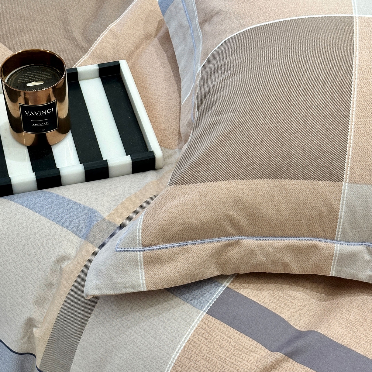 91家纺网 家纺一手货源 找家纺 JUICY 橘滋家纺 2025新款柔美治愈系磨毛宝宝绒系列四件套 塞纳公馆