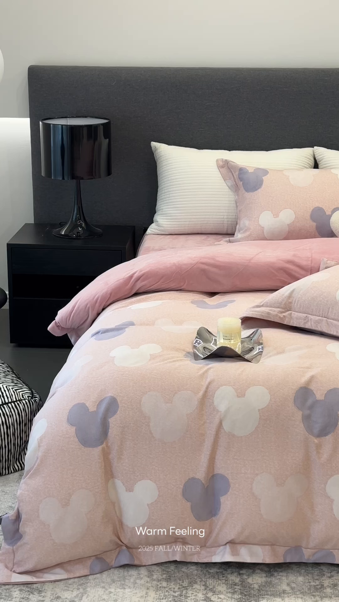 91家纺网 家纺一手货源 找家纺 JUICY 橘滋家纺 2025新款柔美治愈系磨毛宝宝绒系列四件套 米奇宝贝