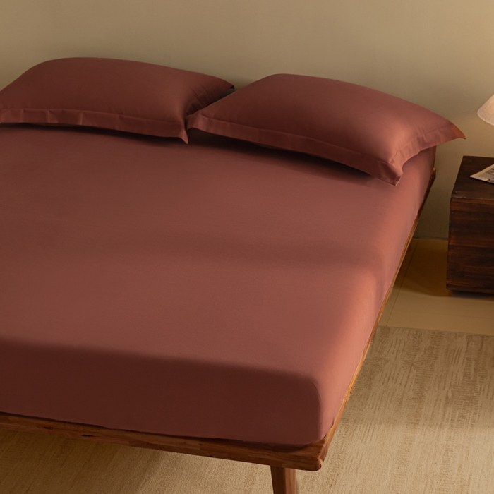 91家纺网 家纺一手货源 找家纺 秀色家纺 2025高端长绒棉贡缎加厚磨毛纯棉单件床笠三件套床罩全棉床垫保护套50s 冬禧-白雾红尘