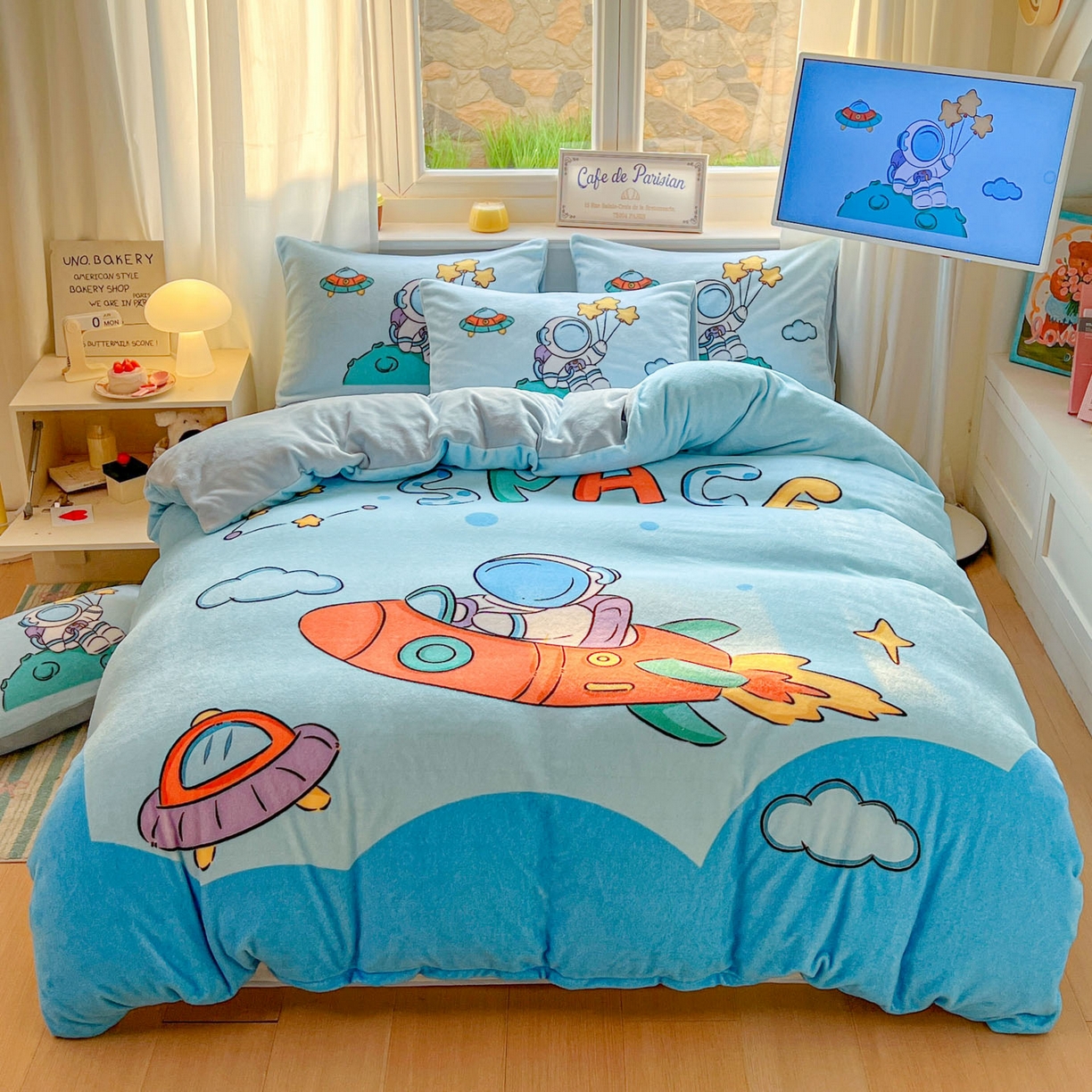 91家纺网 家纺一手货源 找家纺 （总）浩诚 2025新款高克重原创设计宇航员太空人牛奶绒大版卡通四件套