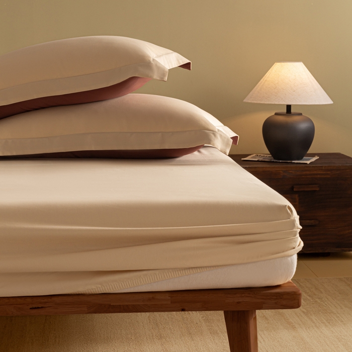 91家纺网 家纺一手货源 找家纺 秀色家纺 2025高端长绒棉贡缎加厚磨毛纯棉单件床笠三件套床罩全棉床垫保护套50s 冬禧-奶油