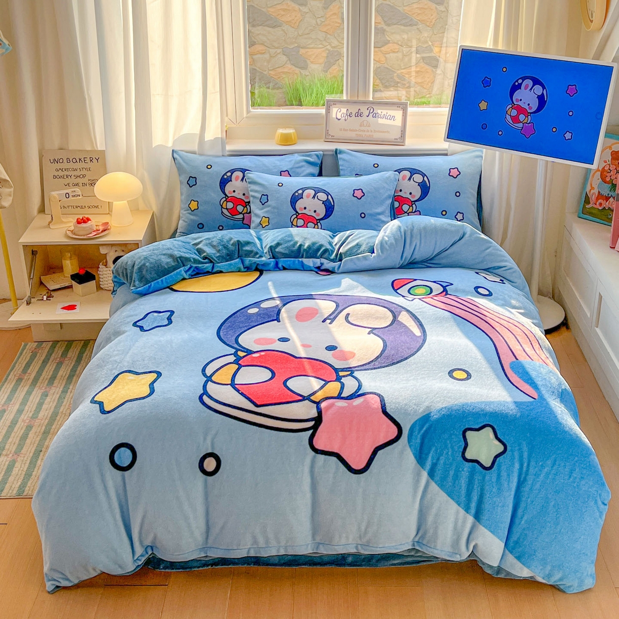 91家纺网 家纺一手货源 找家纺 （总）浩诚 2025新款高克重原创设计宇航员太空人牛奶绒大版卡通四件套