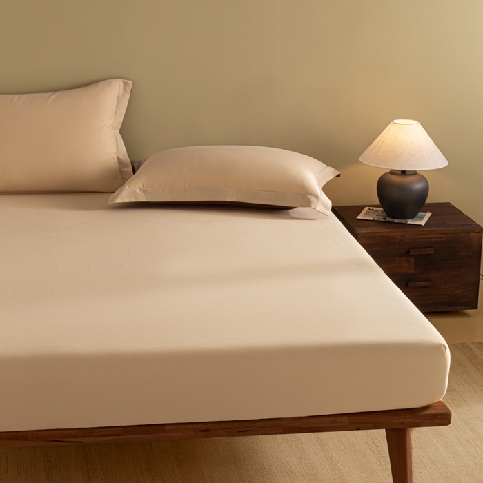 91家纺网 家纺一手货源 找家纺 秀色家纺 2025高端长绒棉贡缎加厚磨毛纯棉单件床笠三件套床罩全棉床垫保护套50s 冬禧-奶油