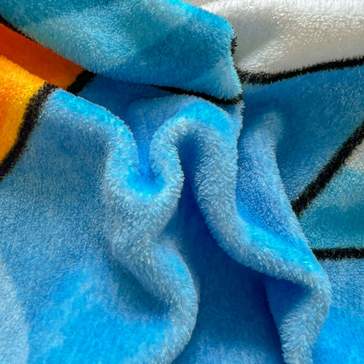 91家纺网 家纺一手货源 找家纺 浩诚 2025新款高克重原创设计宇航员太空人牛奶绒大版卡通四件套 太空飞行