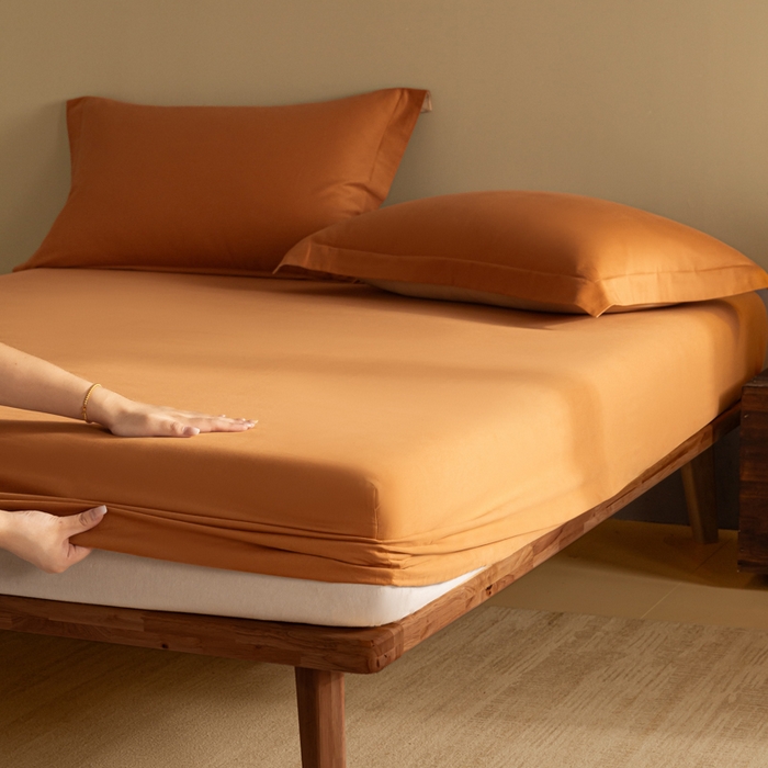 91家纺网 家纺一手货源 找家纺 秀色家纺 2025高端长绒棉贡缎加厚磨毛纯棉单件床笠三件套床罩全棉床垫保护套50s 冬禧-晚霞橙