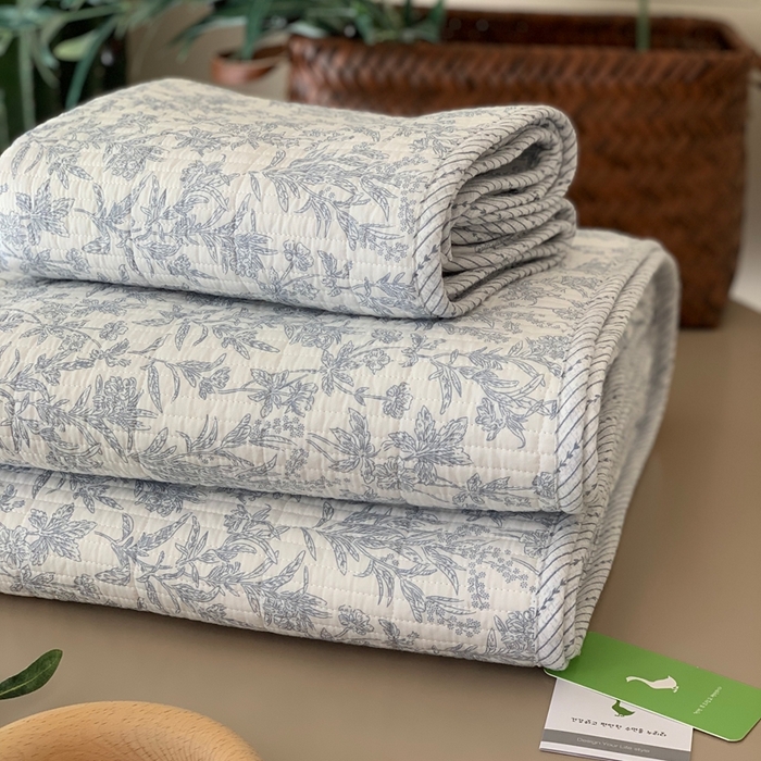 91家纺网 家纺一手货源 找家纺 汇庭 2025秋冬新款·全棉床盖三件套 美蓝