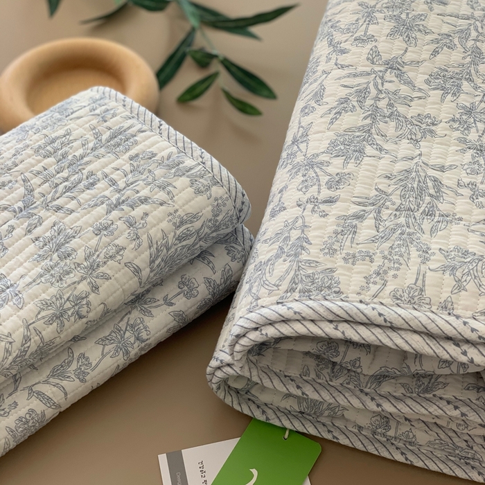 91家纺网 家纺一手货源 找家纺 汇庭 2025秋冬新款·全棉床盖三件套 美蓝