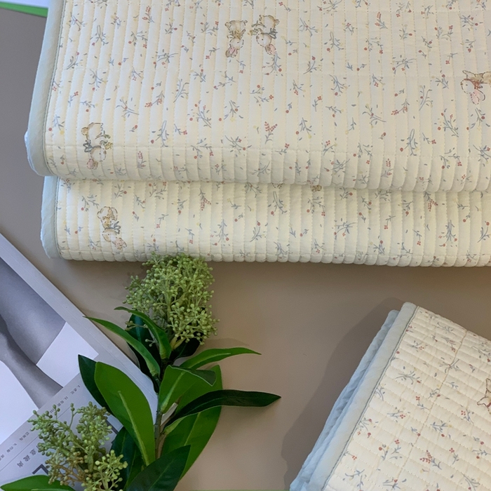 91家纺网 家纺一手货源 找家纺 汇庭 2025秋冬新款·全棉床盖三件套 妙妙小兔